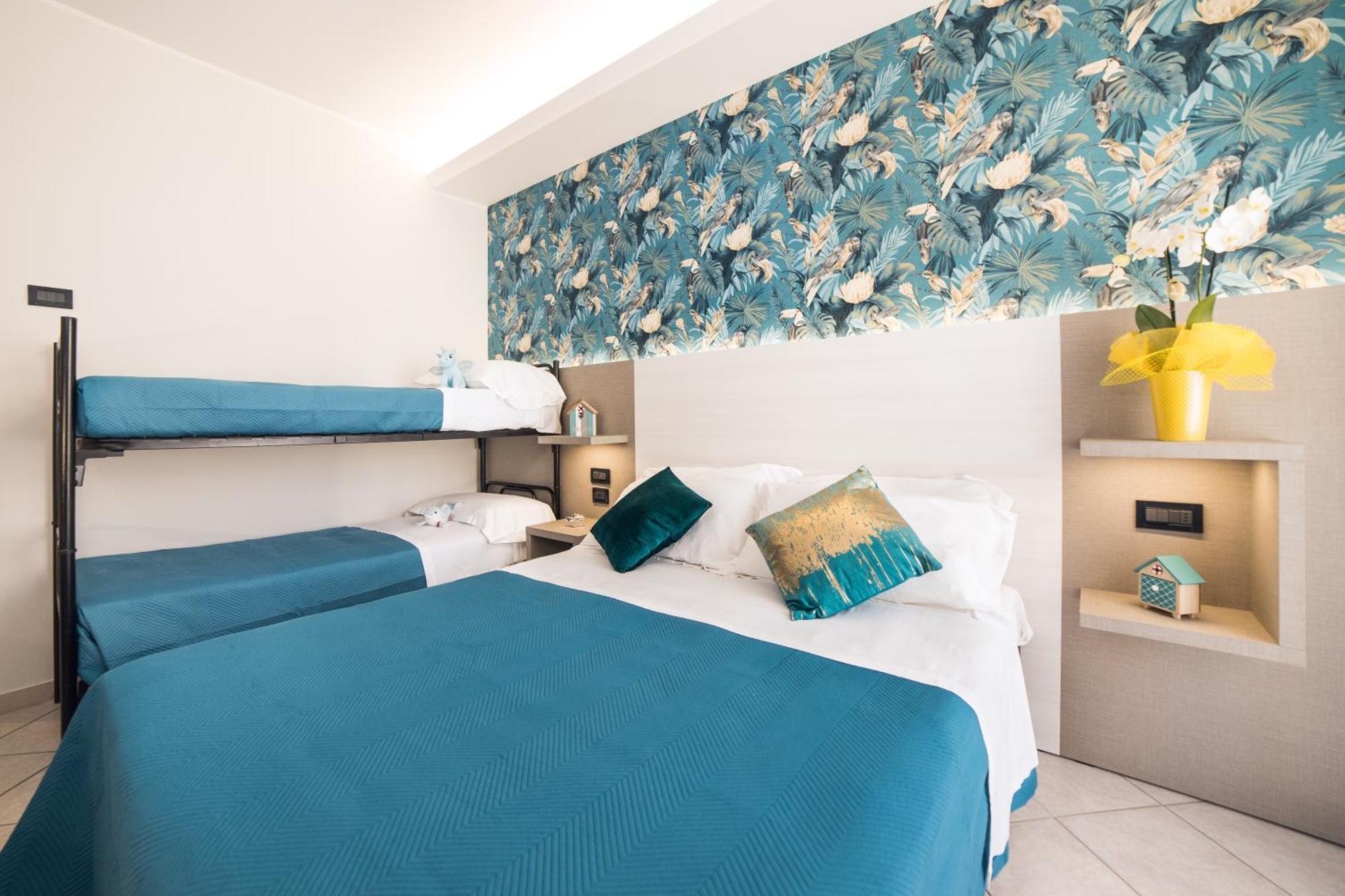 Viva Beach Hotel ริมินี ภายนอก รูปภาพ